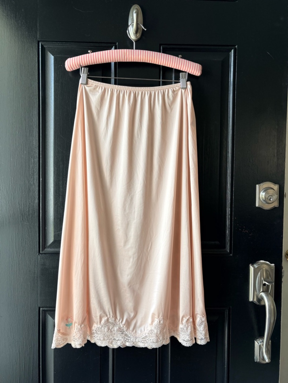 VTG Olga Pink Nylon Lace Half Slip Size M